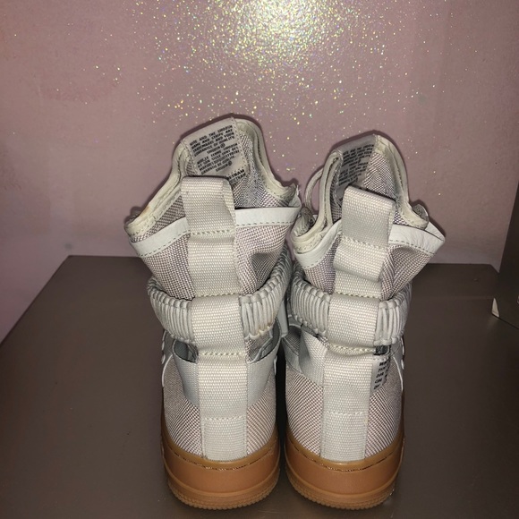 Nike AF 1 - Picture 3 of 4